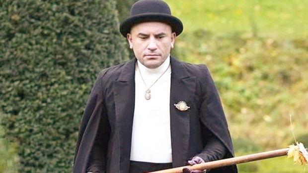 Kalede dengeler değişiyor