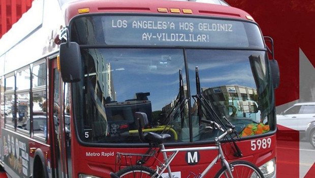 Los Angeles'taki otobüslerde Türkiye sürprizi!