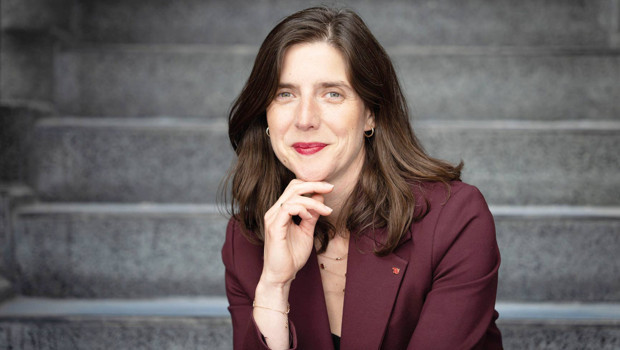 Türk rektör göreve başladı