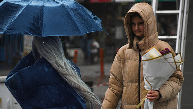Meteoroloji'den Şaşırtan Uyarı: Gök Gürültülü Sağanak Yolda mı?