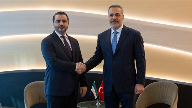 Fidan ve Şeybani'nin Görüşmesi: Suriye İçin Ne Anlama Geliyor?