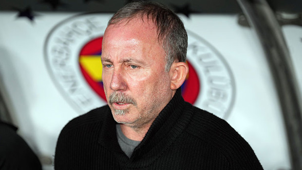 Beşiktaş'ın serisi Kadıköy'de son buldu: Derbi zaferine hasret kaldı!