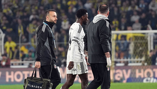 Beşiktaş’ta Ndidi cezalı duruma düştü!