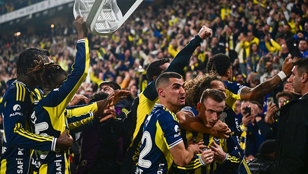 Son dakika golü Fenerbahçe'yi yarışta tuttu!