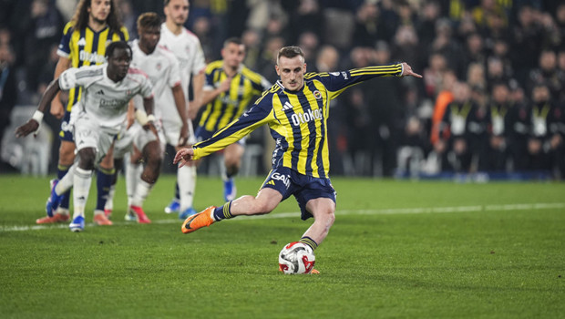 Türkiye'yi ikiye bölen penaltı!