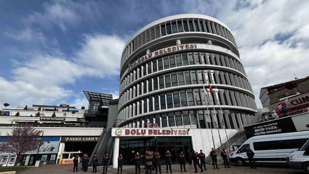 Bolu Belediyesi soruşturmasında serbest bırakılan 3 kişi yeniden tutuklandı