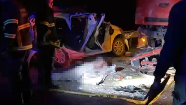 Burdur'da Faciaya Neden Olan Kaza: 1 Ölü, 4 Yaralı!