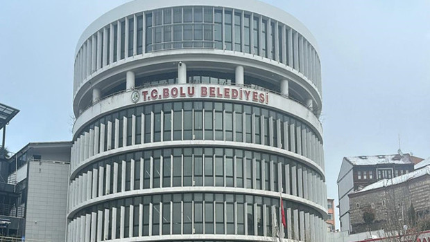 Son dakika... Bolu Belediyesi'ne yeni operasyon: Başkan Yardımcısı ve Meclis Üyesi gözaltına alındı