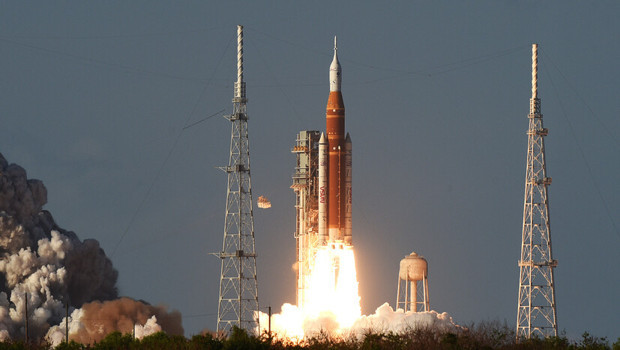 Artemis II mürettebatı Dünya'ya döndü