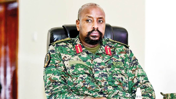 Ugandalı ‘küçük’ general Türkiye’den ne istiyor