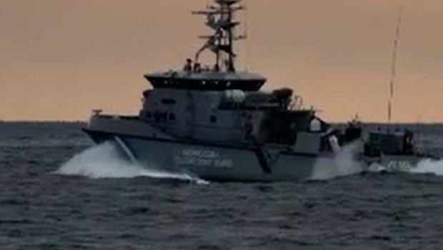 Yunan Botu Türk Sahil Güvenliği Tarafından Kaçışa Zorlandı mı?