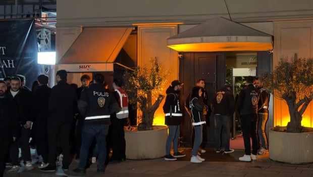 İstanbul'da uyuşturucu operasyonu... Gözaltına alınan şüpheliler adliyeye sevk edildi