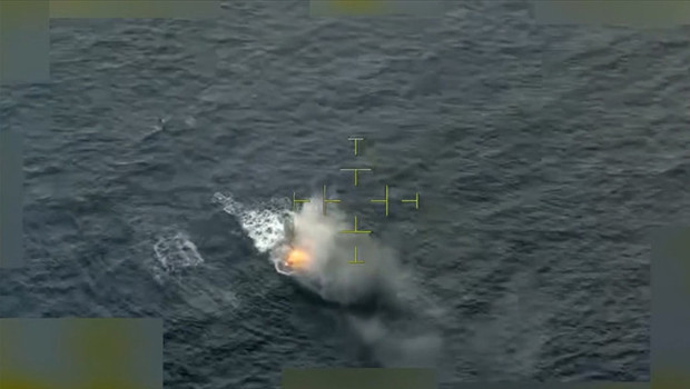 ABD'nin Pasifik'teki Gemilere Yaptığı Saldırıda 5 Terörist Öldürüldü Mü?