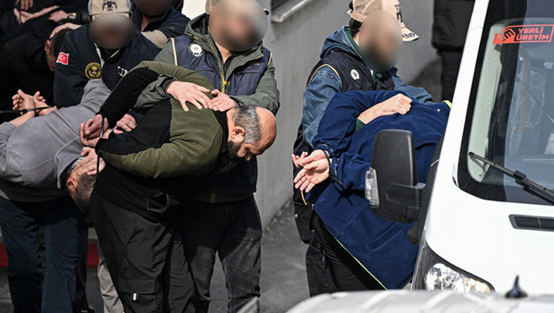 Beşiktaş'taki terör saldırısında gözaltına alınan 3 kişi adliyede