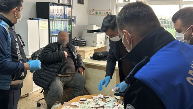 Dilenciden çıkan para "Pes" dedirtti