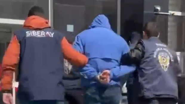 Siber dolandırıcılara 4 ilde eş zamanlı darbe: 7 şüpheli tutuklandı