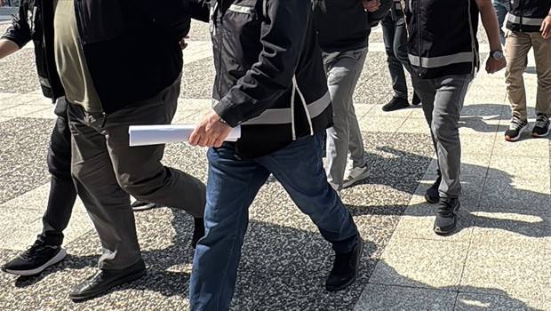 İstanbul'da suç örgütü operasyonunda 21 şüpheli tutuklandı