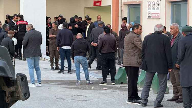 İki aile arasında silahlı kavgaya ilişkin 9 kişi tutuklandı