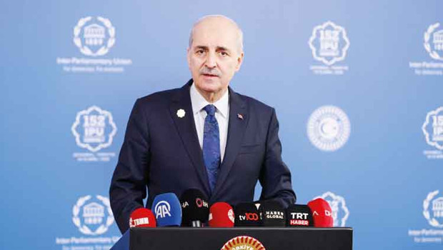 Kurtulmuş: İnsanlık suçlarının faturasını kadınlar ödüyor
