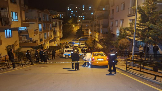 Takside çıkan tartışmada arkadaşını tabanca ile vurdu