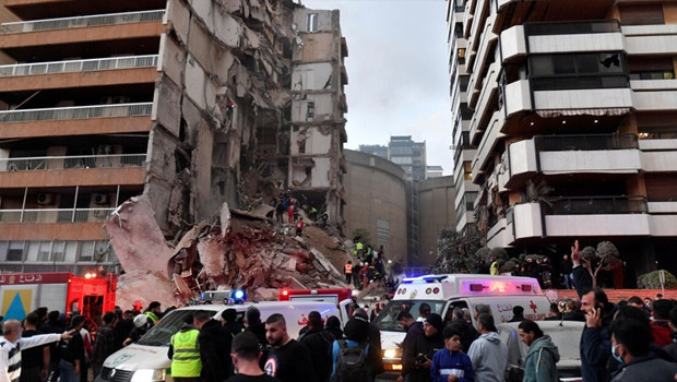 Beyrut’taki saldırıda ailesini kaybetti, Paris’te suç duyurusunda bulundu: İsrail, Fransa’da savaş suçundan yargılanacak mı?