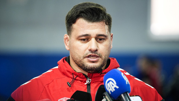 Rıza Kayaalp için rekora bir adım kaldı: 'Aslanlar gibi kıracağız'