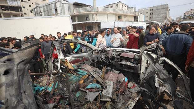 İsrail, Gazze'ye saldırılarını sürdürüyor: 24 saatte 7 kişi hayatını kaybetti