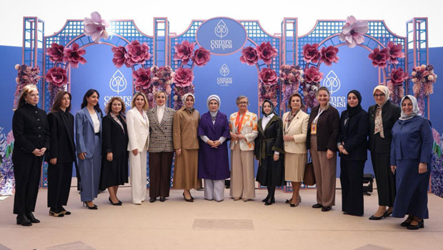 Cemre Çarşısı’nın kapıları iyiliğe açıldı