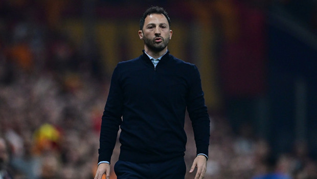 Domenico Tedesco'dan derbi itirafı: 'Penaltı sonrası bir şeyler kırıldı'