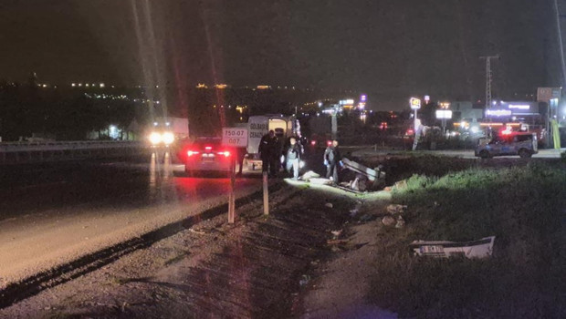 Ankara'da kontrolü kaybeden araç takla attı: 1 ölü, 2 yaralı
