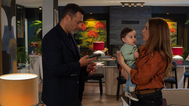 Kızılcık Şerbeti yarın akşam var mı yok mu 1 Mayıs Cuma Kızılcık Şerbeti yeni bölüm yayınlanacak mı 1 Mayıs Show Tv yayın akışı...