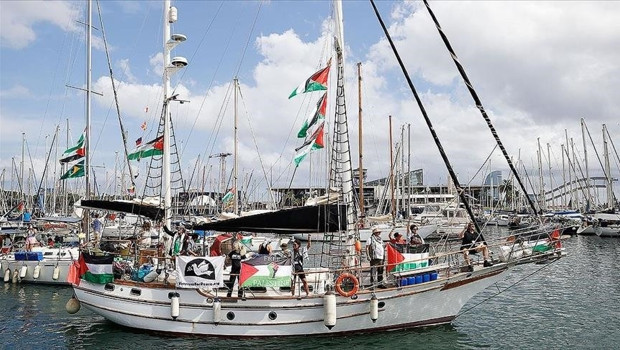 Küresel Sumud Filosu aktivistlerini taşıyan uçak İstanbul'da
