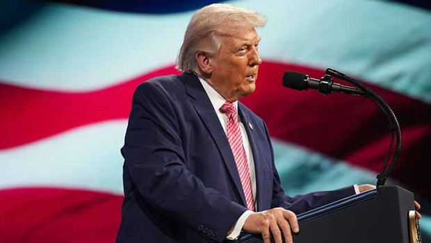 Trump yeniden Küba'yı hedef aldı
