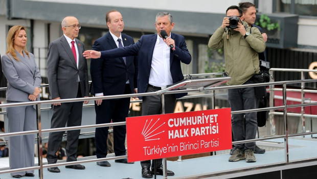 CHP Genel Başkanı Özgür Özel, partisinin Karabük mitinginde konuştu