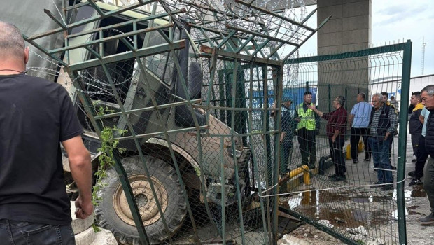 Hamzabeyli Sınır Kapısı'nda askeri araç kazası; 2 asker yaralı