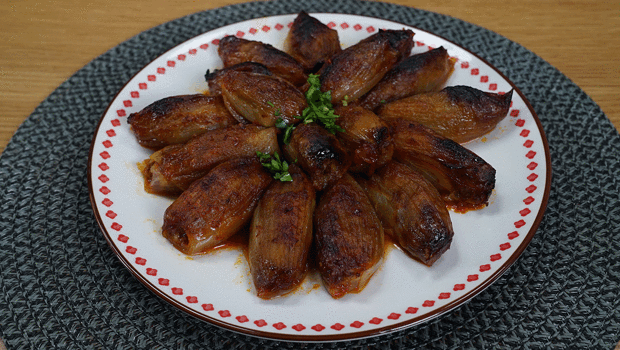 Soğan dolması tarifi (Videolu)