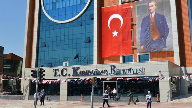 CHP'li meclis üyesine Cumhurbaşkanına hakaretten gözaltı
