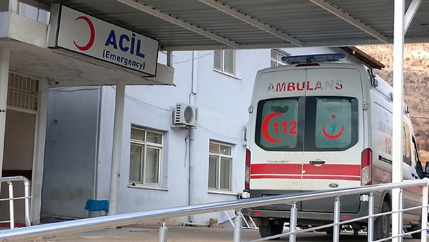 Mardin'de Akıma Kapılan Adamın Korkunç Kaza Anı!