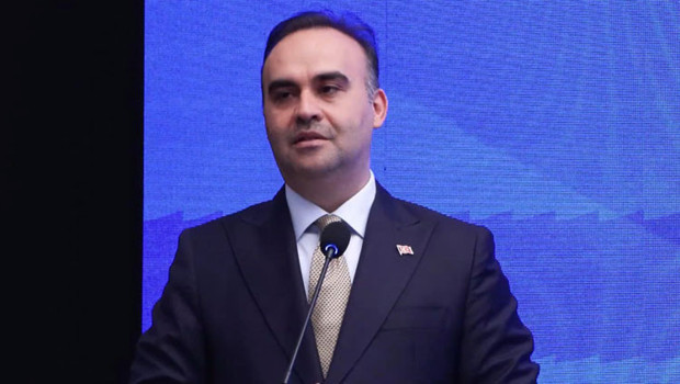 Bakan Kacır: Türkiye 2027'de kendi milli hibrit roket motorunu ateşleyerek Ay'a erişen ülke olacak