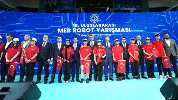 Bakan Tekin: 'Mesleki eğitime ilgi arttı'