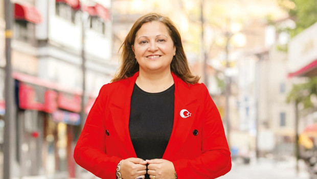 CHP’de şimdi de Burcu Köksal şoku