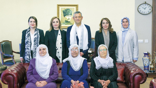 Barış Anneleri, Özgür Özel ile Geleceği Konuştu Mu?
