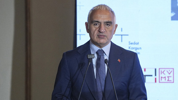 Bakan Ersoy'dan Türk Dil Bayramı'na Özel Duygu Dolu Mesaj!