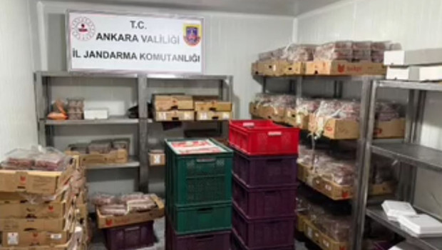 Ankara'da sağlıksız koşullarda 40 ton et ele geçirildi; 2 gözaltı