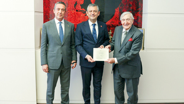 Koç Holding’den siyasete 100. yıl daveti
