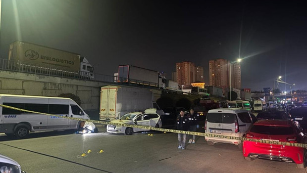 Küçükçekmece'de Kaçan Araç Polisi Yaraladı mı?