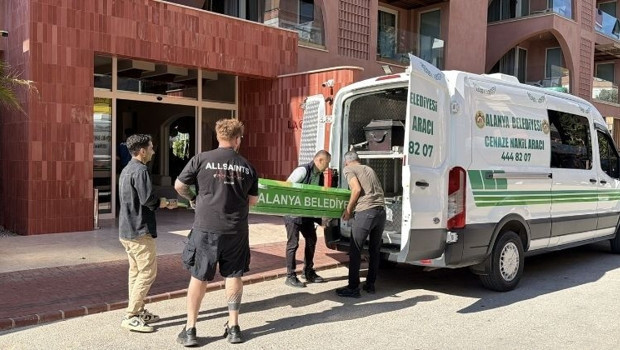 Tatil için geldi, otel odasında ölü bulundu