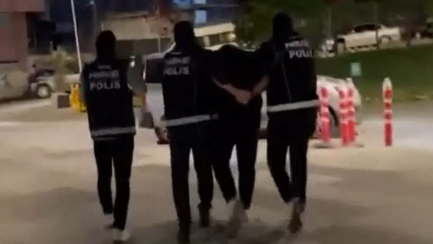 MİT ve Emniyet'ten ortak operasyon: Uyuşturucu kartelinin elebaşı İstanbul'da yakalandı