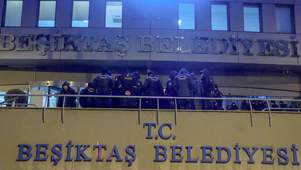 Beşiktaş Belediyesine yönelik soruşturmada 2 zanlıya tutuklama talebi