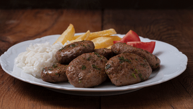 Köfte nasıl yapılır? Lezzeti garantili 20 farklı köfte tarifi